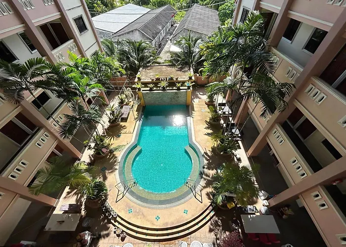Pet Friendly hotel: Sb Park Mansion