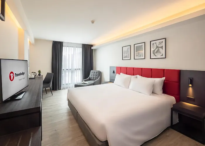Hotel: Travelodge Phuket Town