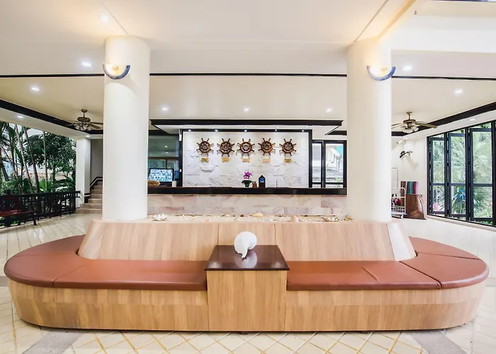Karon Whale Resort
